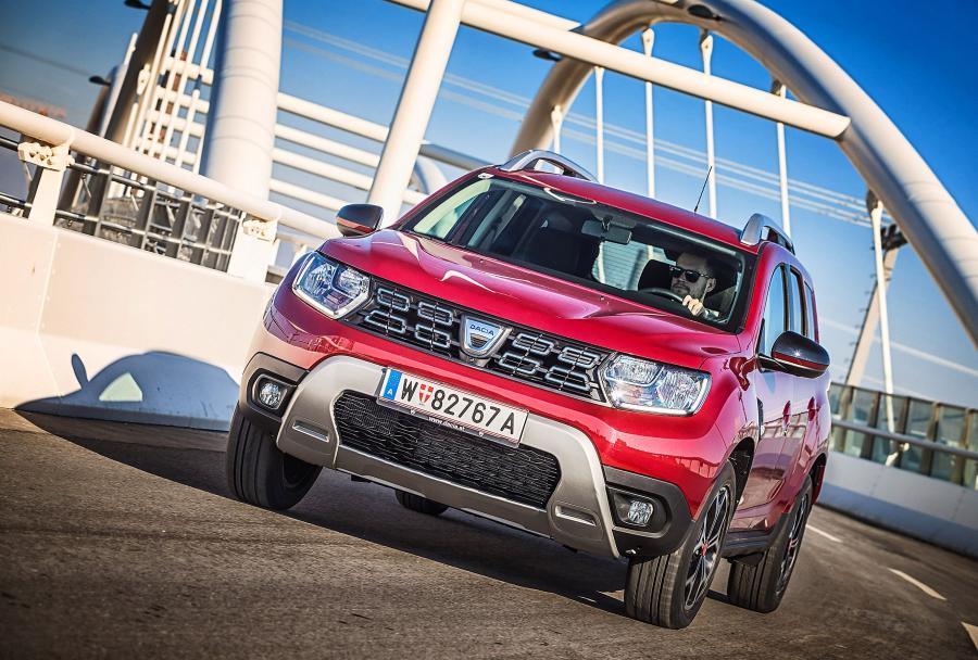 Dacia Duster Charisma 2019 года  (фото 9 из 14)